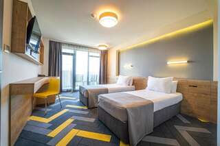 Отель HVD Club Bor - 24 Hours Ultra All Inclusive Солнечный Берег Twin Room with Balcony (2 Adults + 1 Child) - Free Minibar &amp; Parking-6